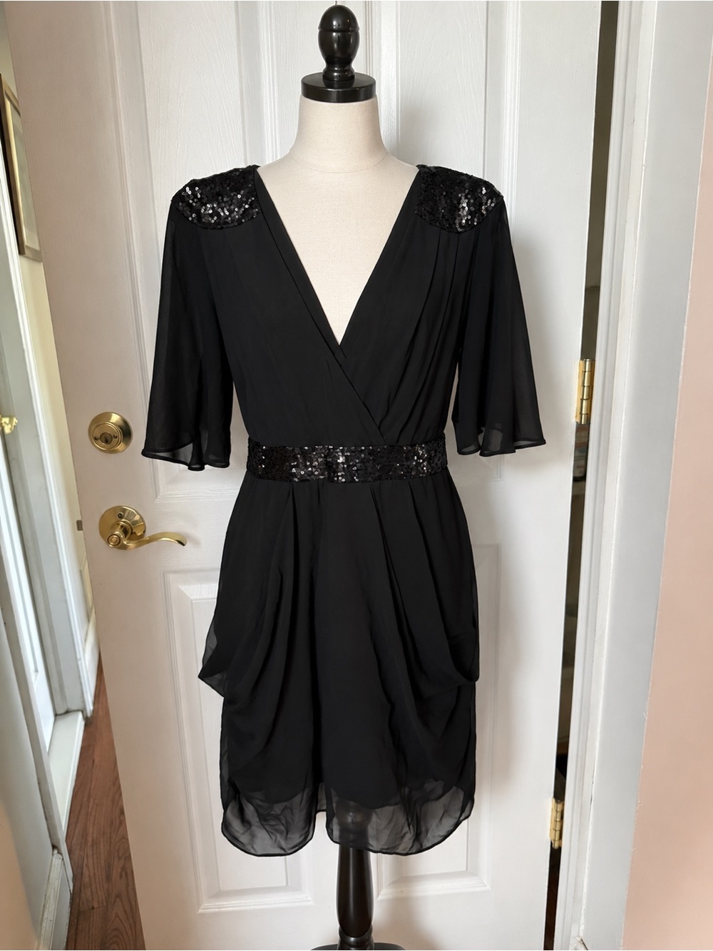City chic Black Sequin-Trim V-Neck Women’s Dress sizes/16